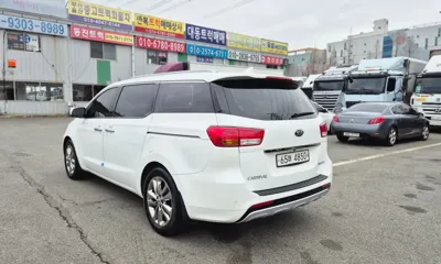 Kia Canival 2018, 144179 км, за 11500000 KRW - фото 8