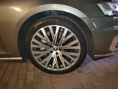 Audi A8 2018, 87600 км, за 317978.07 CNY - фото 8
