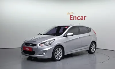 Hyundai Accent · 2012 год