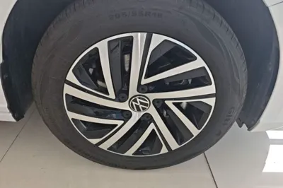 Volkswagen Lavida 2024, 1400 км, за 95828.91 CNY - фото 10