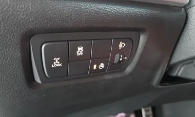 KG_Mobility_Ssangyong KORANDO 2015, 135964 км, за 4300000 KRW - фото 13
