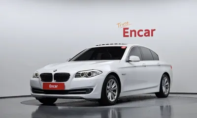 BMW 5-Series · 2012 год