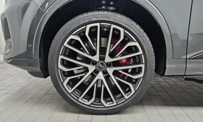 Audi SQ7 2026, 26 км, за 153800000 KRW - фото 5