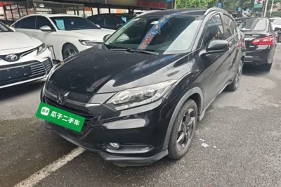Honda Vezel · 2015 год