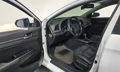 Hyundai Avante 2016, 141499 км, за 8800000 KRW - фото 10