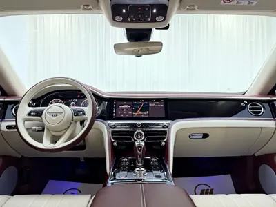 Bentley Flying Spur 2024, 5300 км, за 2938000 CNY - фото 7