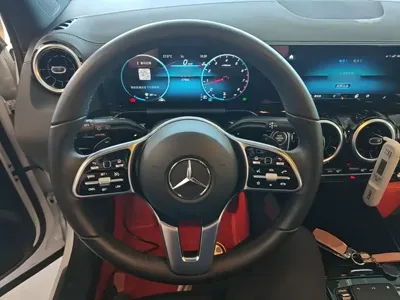 Mercedes-Benz GLA 2023, 57800 км, за 124900 CNY - фото 11