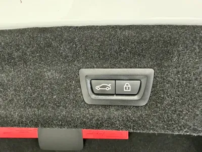 BMW i3 2025, 6000 км, за 153800 CNY - фото 17