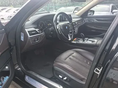 BMW 7 Series 2017, 170000 км, за 142800 CNY - фото 12