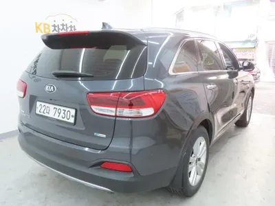Kia Sorento 2015, 99662 км, за 12000000 KRW