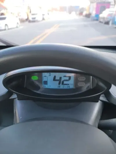 Renault-KoreaSamsung Twizy 2019, 26883 км, за 1700000 KRW - фото 9