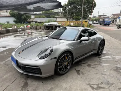 Porsche 911 2023, 29500 км, за 928000 CNY - фото 1