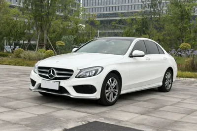 Mercedes-Benz C-Class · 2017 год
