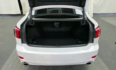 Lexus IS 2012, 153843 км, за 6200000 KRW - фото 20