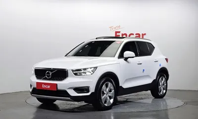 Volvo XC40 · 2021 год