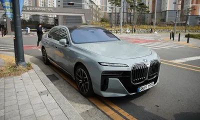 BMW 7-Series · 2026 год