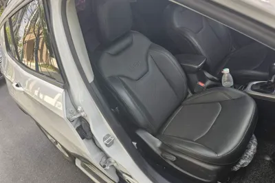 Jeep Compass 2019, 60100 км, за 47728.54 CNY - фото 19