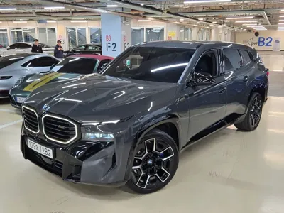 BMW XM · 2025 год