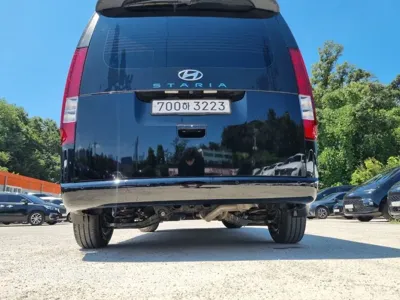 Hyundai Staria 2025, 11300 км, за 99990000 KRW