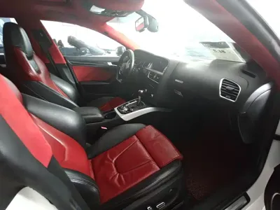 Audi S5 2012, 141000 км, за 76800 CNY - фото 10