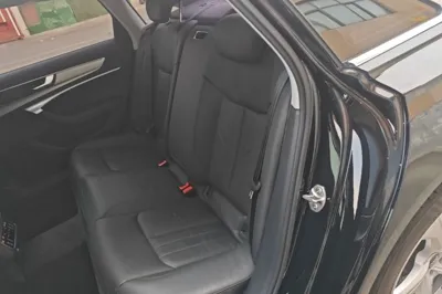 Audi A6L 2019, 106800 км, за 185006.73 CNY - фото 20