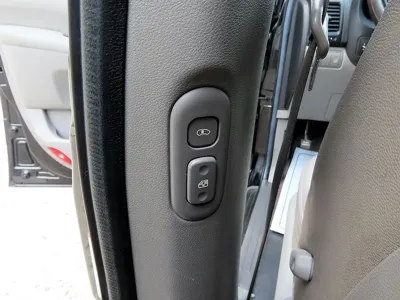 Kia Canival 2011, 118800 км, за 5500000 KRW - фото 15