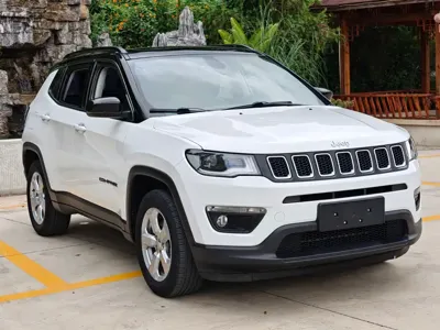 Jeep Compass 2019, 97000 км, за 42000 CNY