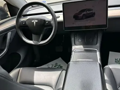 Tesla Model Y 2023, 85000 км, за 163800 CNY - фото 5