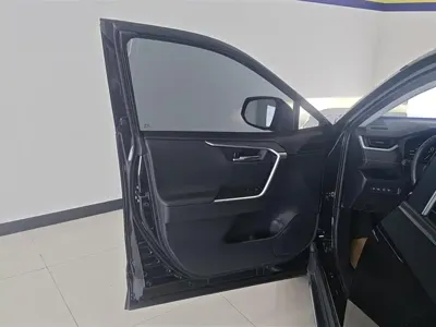 Toyota RAV4 2024, 40900 км, за 129300 CNY - фото 7