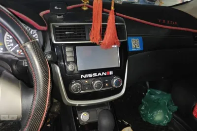 Nissan Tiida 2016, 95600 км, за 39008.13 CNY - фото 13