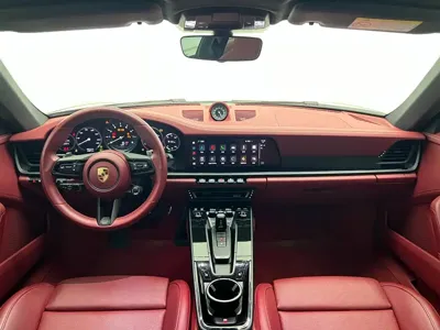 Porsche 911 2024, 14000 км, за 1108000 CNY - фото 8