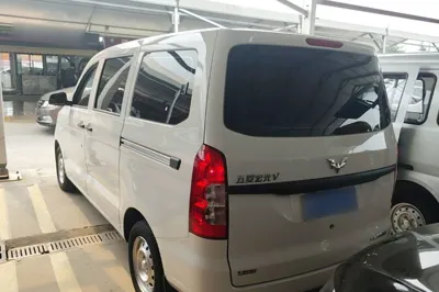 Wuling Hongguang V 2022, 6899 км, за 51289.19 CNY - фото 4
