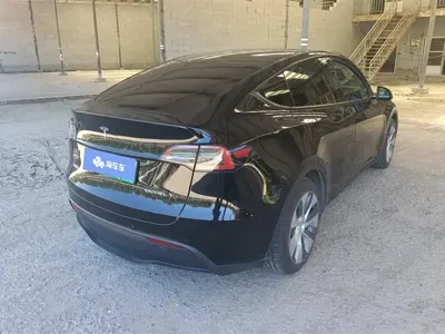 Tesla Model Y 2023, 76700 км, за 155000 CNY