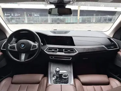BMW X5 (Import) 2020, 70000 км, за 274200 CNY