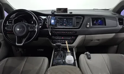 Kia Canival 2018, 172071 км, за 11000000 KRW - фото 7
