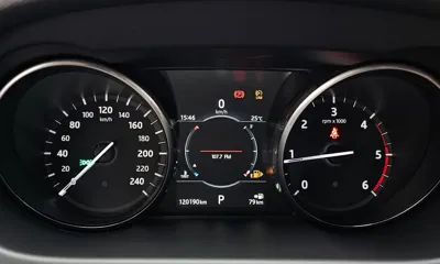 Land Rover Discovery Sport 2017, 120190 км, за 11900000 KRW - фото 8