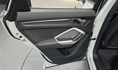 Audi Q3 2022, 28385 км, за 54000000 KRW - фото 25