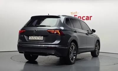 Volkswagen Tiguan 2018, 124991 км, за 18900000 KRW - фото 2
