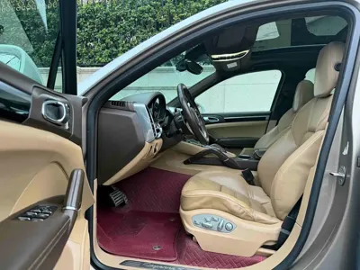 Porsche Cayenne 2015, 160000 км, за 144100 CNY - фото 6