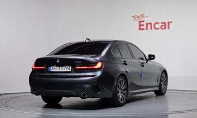 BMW 3-Series 2022, 15717 км, за 26900000 KRW