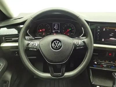 Volkswagen Passat 2021, 24600 км, за 85800 CNY - фото 11