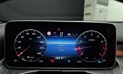 Mercedes-Benz C-Class 2023, 97394 км, за 32900000 KRW - фото 8