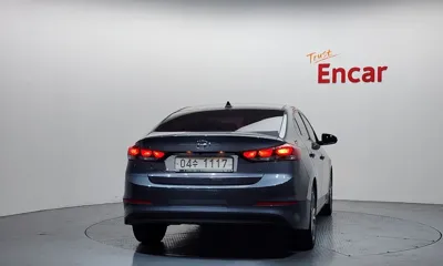 Hyundai Avante 2018, 106428 км, за 8500000 KRW - фото 4
