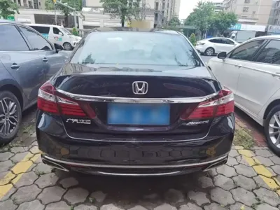 Honda Accord 2017, 141400 км, за 64100 CNY - фото 6