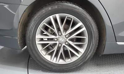 Hyundai Grandeur 2019, 37200 км, за 16200000 KRW - фото 5