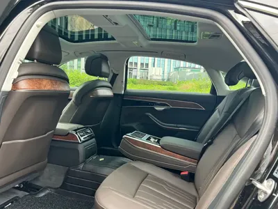 Audi A8 2019, 68000 км, за 348000 CNY - фото 10