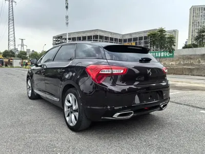 DS DS 5 2016, 100000 км, за 36800 CNY