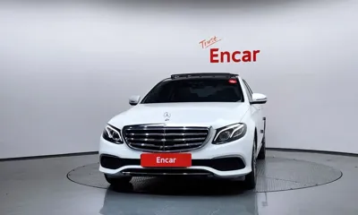 Mercedes-Benz E-Class 2018, 64222 км, за 25900000 KRW