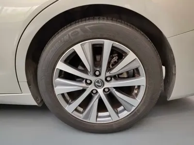Lexus ES 2019, 147000 км, за 119800 CNY - фото 7