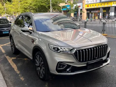 Hongqi Hongqi HS5 2022, 50000 км, за 75800 CNY